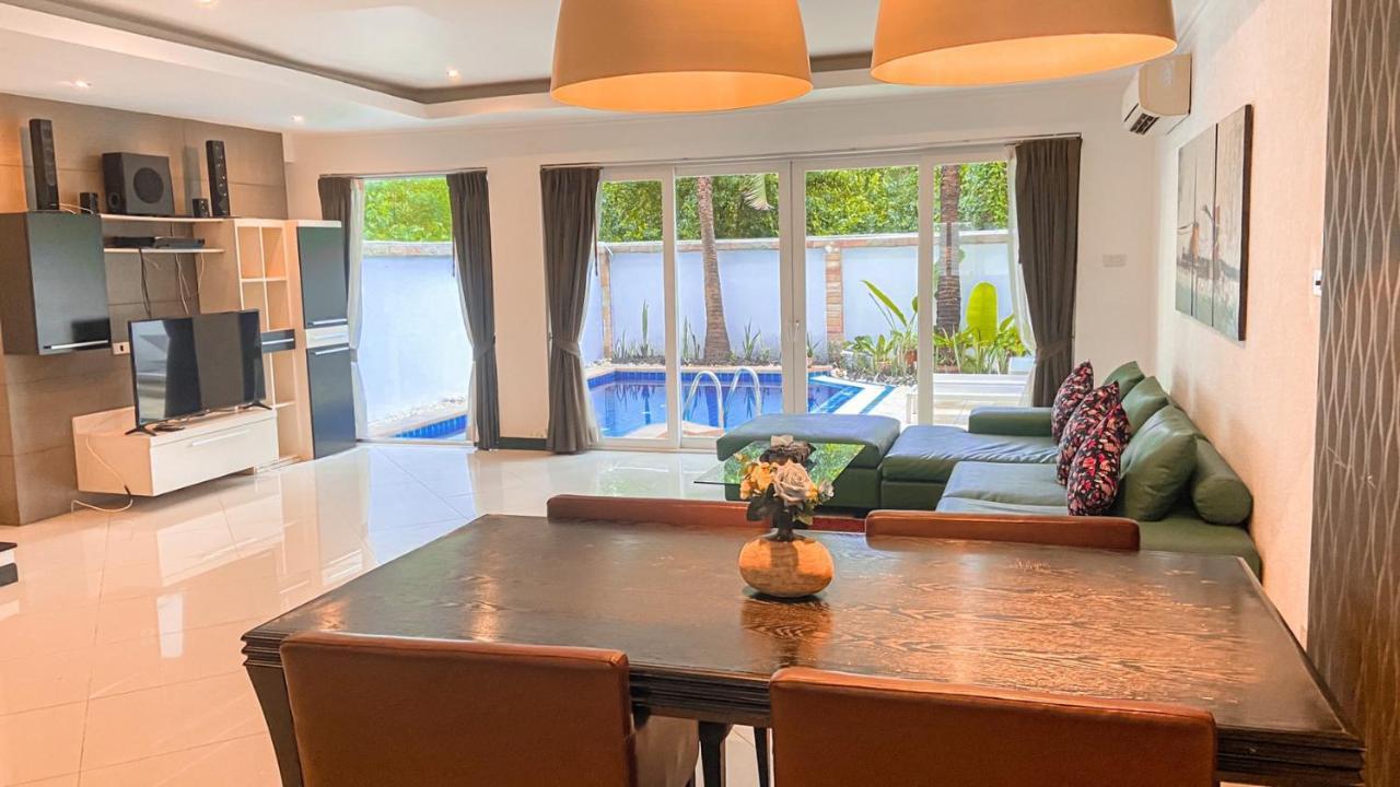 Hidden Palm Pool Villas Патая Екстериор снимка
