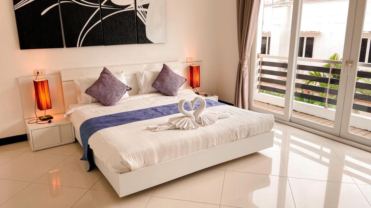Hidden Palm Pool Villas Патая Екстериор снимка