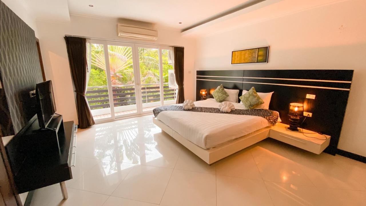 Hidden Palm Pool Villas Патая Екстериор снимка