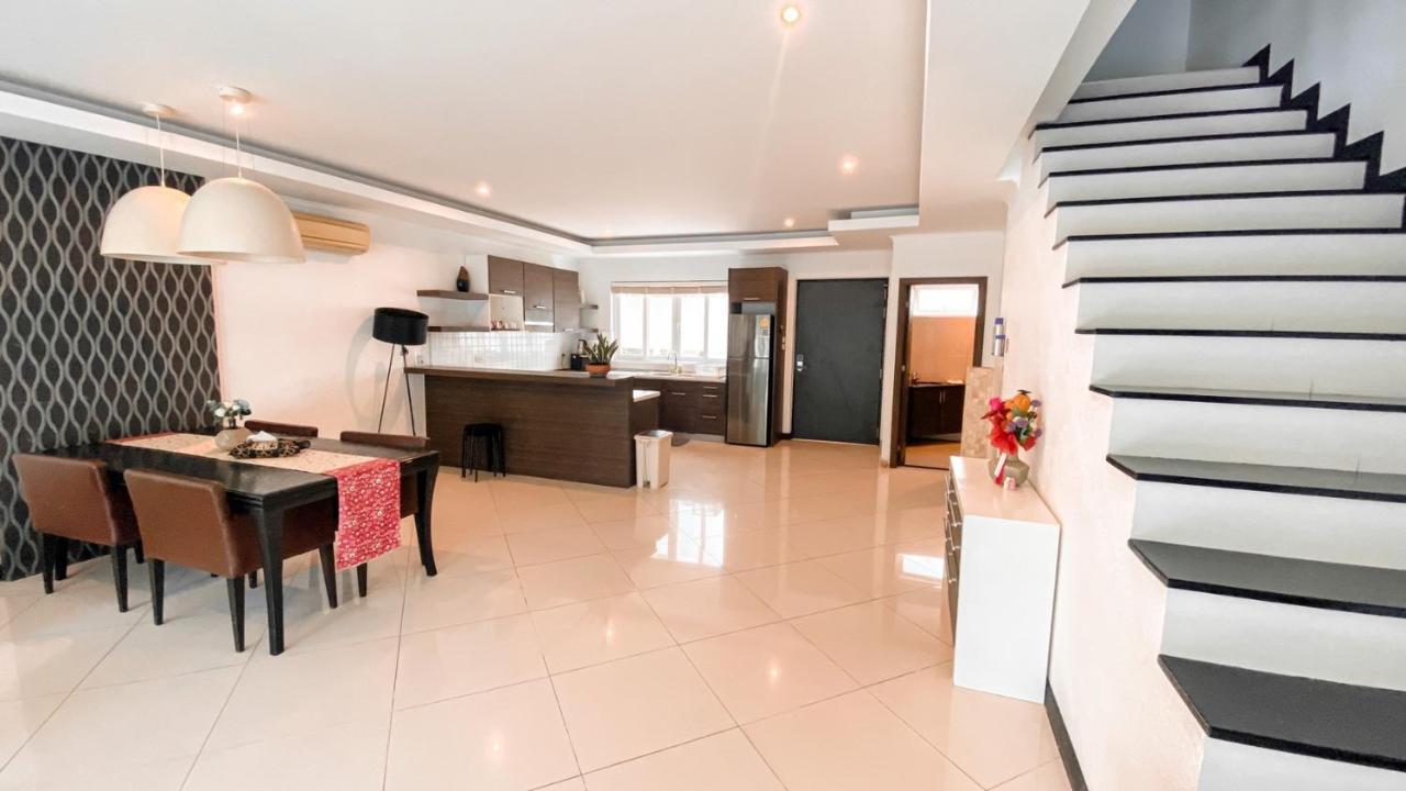 Hidden Palm Pool Villas Патая Екстериор снимка