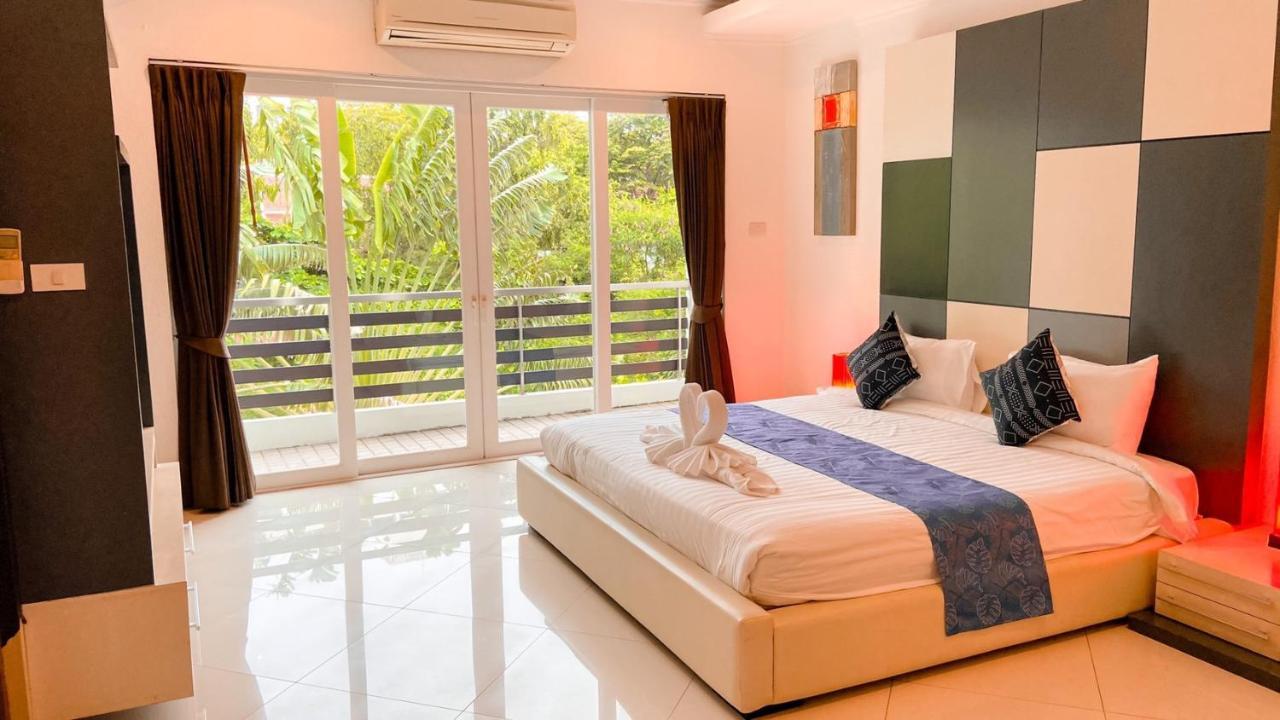 Hidden Palm Pool Villas Патая Екстериор снимка
