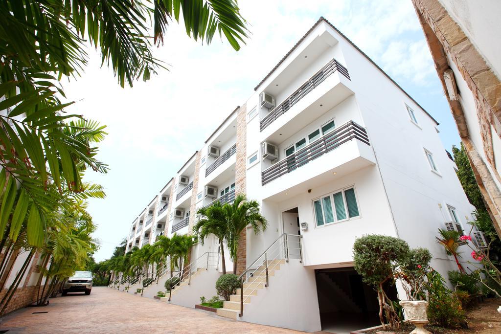 Hidden Palm Pool Villas Патая Екстериор снимка