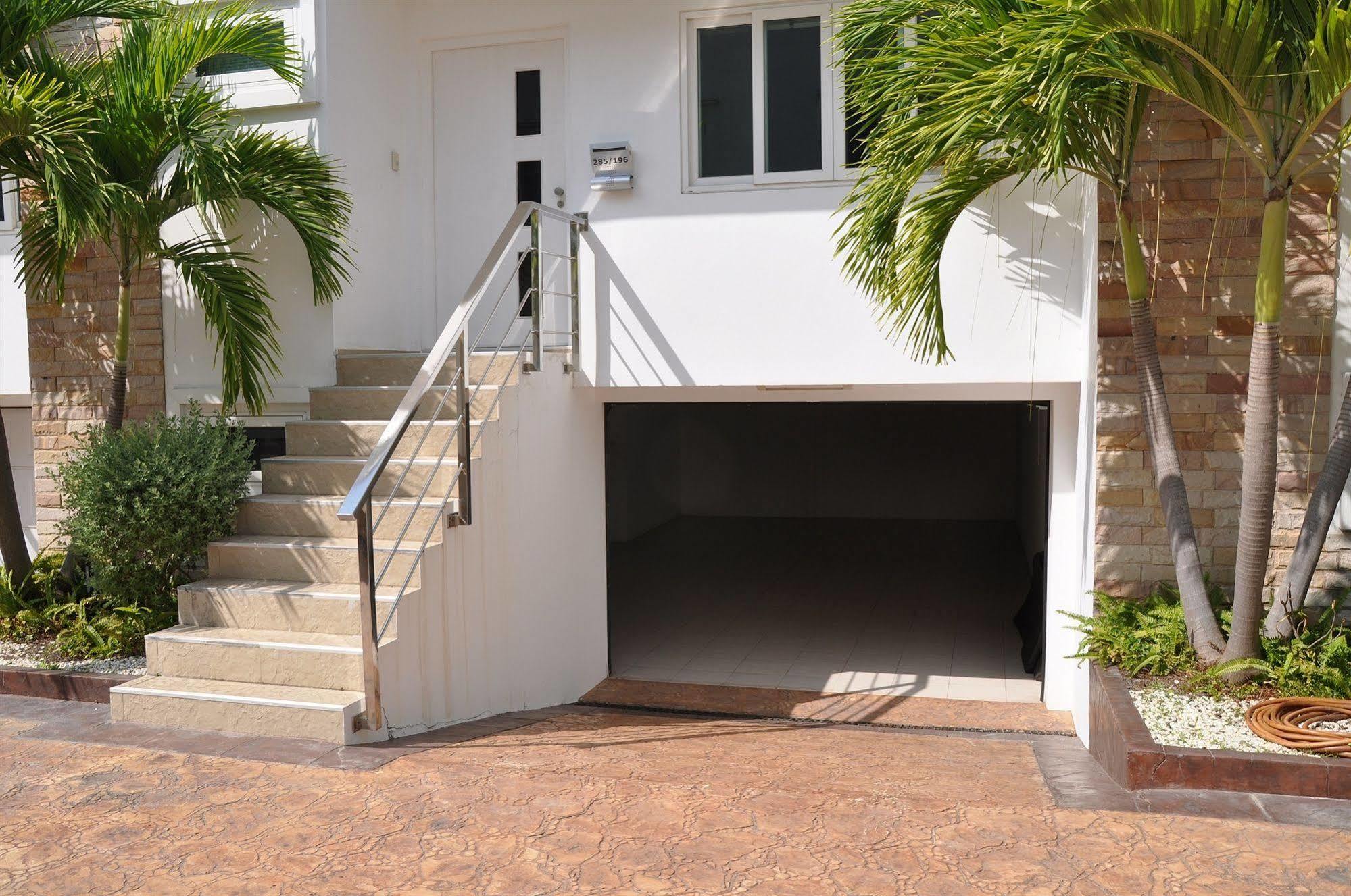 Hidden Palm Pool Villas Патая Екстериор снимка