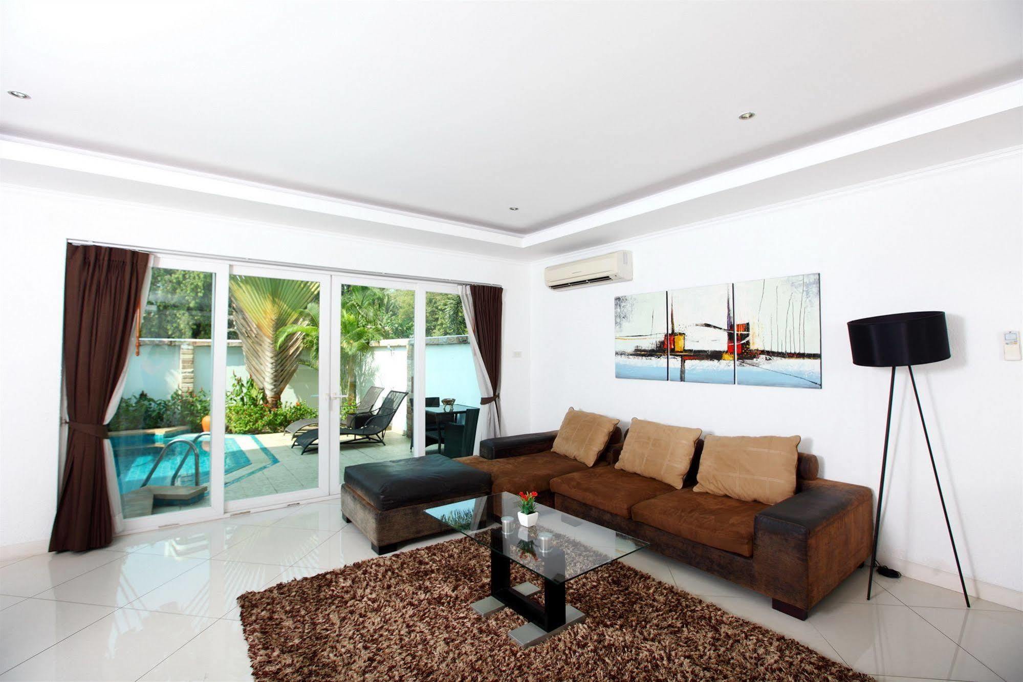 Hidden Palm Pool Villas Патая Екстериор снимка
