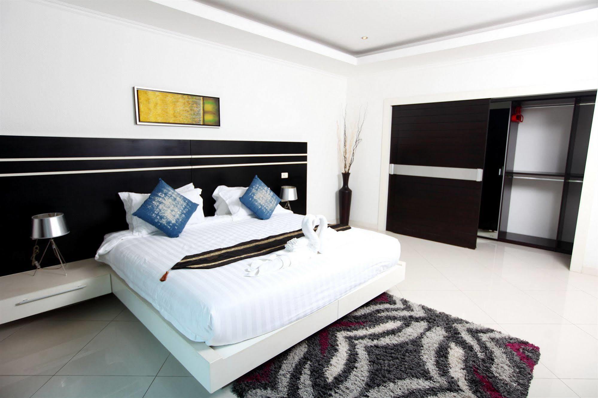 Hidden Palm Pool Villas Патая Екстериор снимка