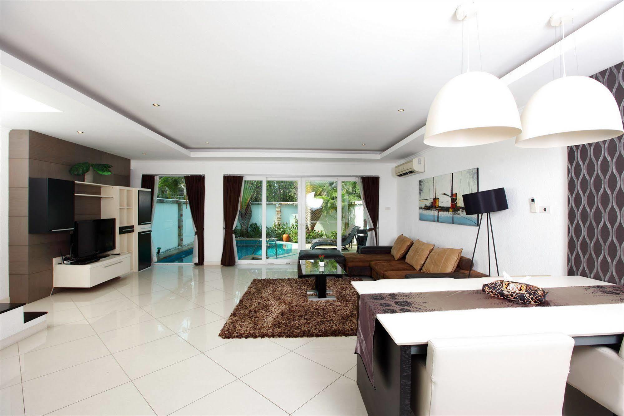 Hidden Palm Pool Villas Патая Екстериор снимка